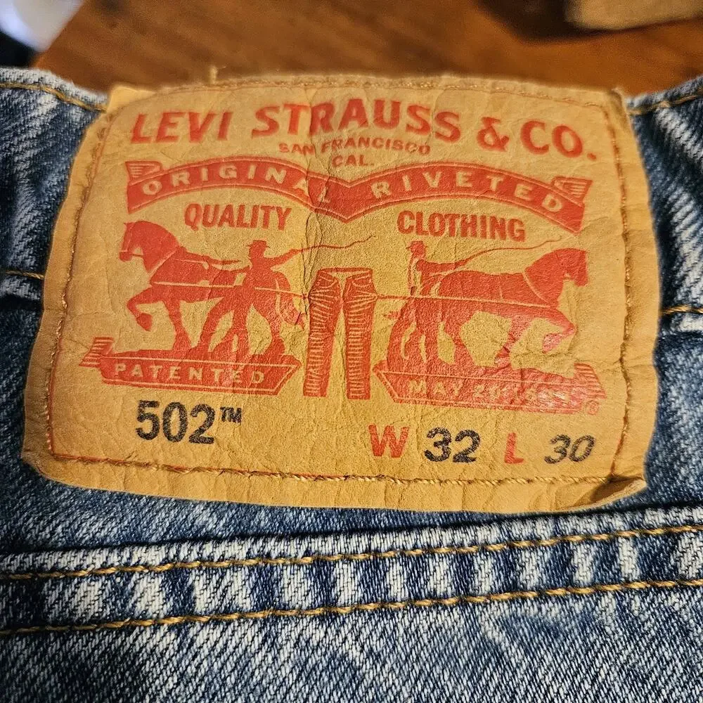 Levis 502 Jeans Mens 32x30 FIT 32X28 Blue Denim Tapered Leg Mid Rise Stretch